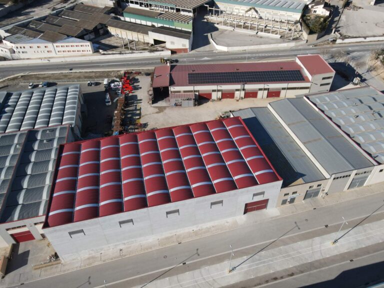 Nau industrial Santa Coloma de Queralt Century's Beams